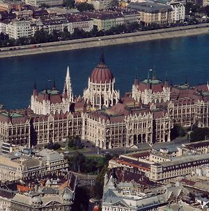 Parliament Apartment Downtown Βουδαπέστη Exterior photo