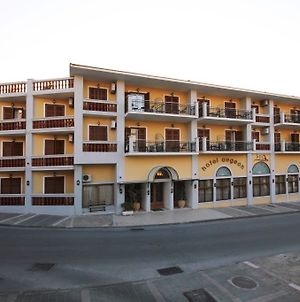 Ξενοδοχείο Αιγαίο Καρλόβασι Exterior photo