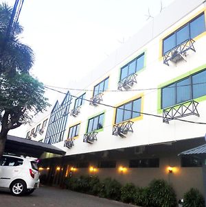 Hotel Augusta Τζακάρτα Exterior photo