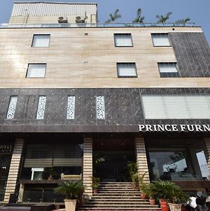 Hotel Prince Τζαϊπούρ Exterior photo