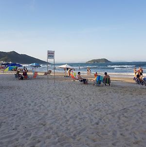 Praia Palmas Do Arvoredo Διαμέρισμα Governador Celso Ramos Exterior photo