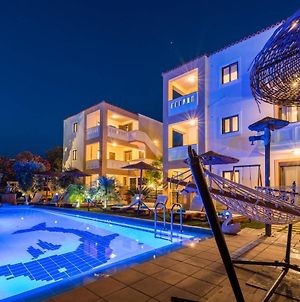 Villa Gereoudis Apartments With Sea View & Pool Κολυμβάρι Exterior photo