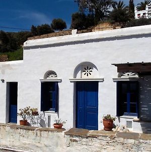 Beautiful House In Tinos Island Βίλα Τριαντάρος Exterior photo