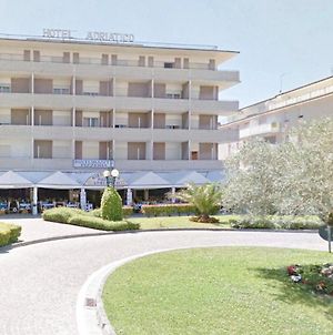 Hotel Adriatico Μπιμπιόνε Exterior photo
