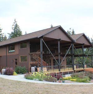 Comforts Of Whidbey Bed and Breakfast Langley Exterior photo