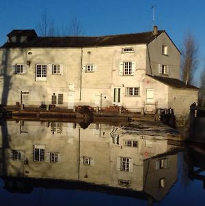 Moulin2Roues Bed and Breakfast Artannes-sur-Thouet Exterior photo