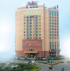 Huatian International Hotel Yiyang  Exterior photo
