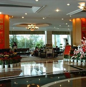 Sightseeing Hotel Λιγιάνγκ Interior photo
