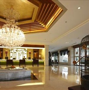 Hong Qiao Resort Hotel Χανγκζού Interior photo