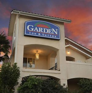 Garden Inn And Suites Φρέσνο Exterior photo
