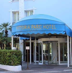 Vittoria Parc Hotel Μπάρι Exterior photo