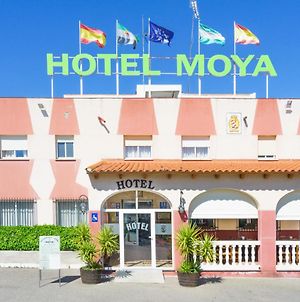 Oyo Hotel Moya Monesterio Exterior photo