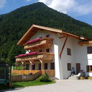 Gastehaus Landhaus Tyrol Ξενοδοχείο Gries im Sellrain Exterior photo
