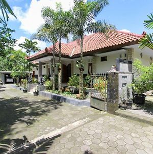 Reddoorz Near Museum Gunung Merapi Ξενοδοχείο Γιογκιακάρτα Exterior photo
