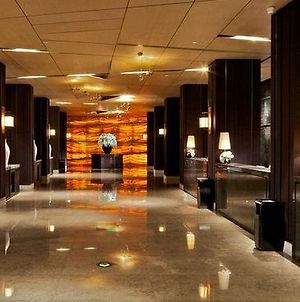 Ritz Hotel Νινγκμπό Interior photo