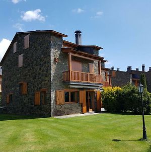 Tpa Casa En Puigcerda Residencial Con Piscina, Padel, Tenis Para 8 Personas Βίλα Exterior photo