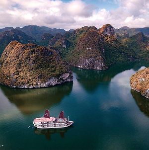 Heritage Line Ginger Cruise - Halong Bay & Lan Ha Bay Χα Λονγκ Exterior photo
