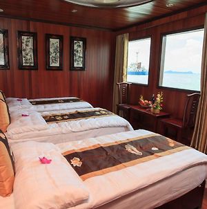 Viola Cruise Halong Bay Ξενοδοχείο Χα Λονγκ Exterior photo