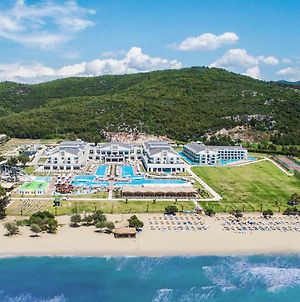 Korumar Ephesus Beach & Spa Resort Σελτσούκ Exterior photo