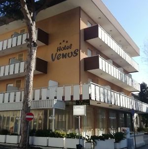 Hotel Venus Μπελάρια-Ιτζέα Μαρίνα Exterior photo