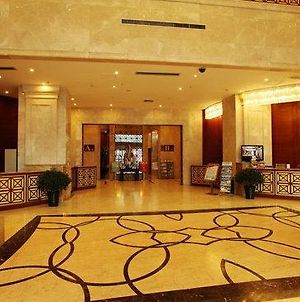 Eastbay Holiday Hotel Γιτσάνγκ Interior photo