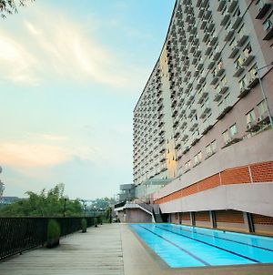 Everyday Smart Hotel - Μαλάνγκ Exterior photo