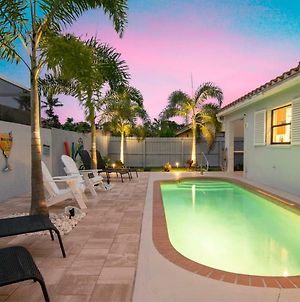 Charming Heated Pool Home - 3 Miles To The Beach, Pet And Family Friendly -Available Year Round! Bonita Springs Exterior photo