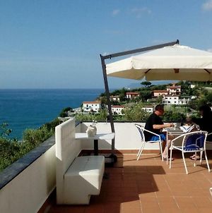 Il Capriolo Bed and Breakfast Celle Ligure Exterior photo