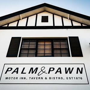 Palm And Pawn Motor Inn Wagga Wagga Exterior photo