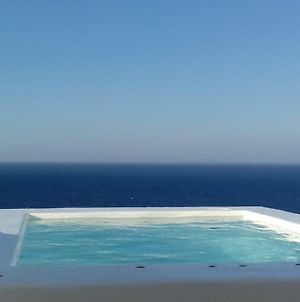 Santorini Sea View Apartments Ημεροβίγλι Exterior photo