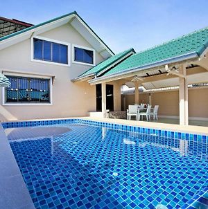 Pool Villa Tanzanite Near Walking Street Pattaya Exterior photo