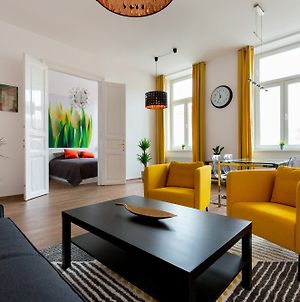 Bpm-Kate'S Central Home In Budapest Βουδαπέστη Exterior photo