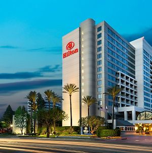 Hilton Woodland Hills / Los Angeles Ξενοδοχείο Exterior photo