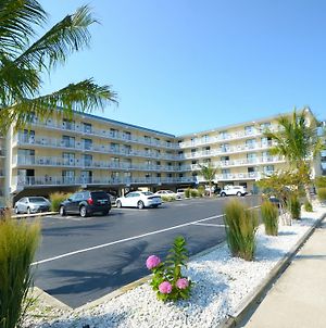 Coastal Palms Inn And Suites Όσεαν Σίτι Exterior photo