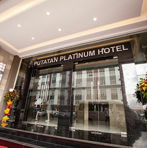 Putatan Platinum Hotel Κότα Κιναμπαλού Exterior photo