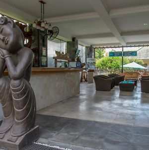 Zen Rooms Uluwatu Hidden Pecatu Exterior photo