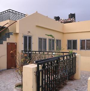 Boby Home Stay " Boby Mansion " Τζαϊπούρ Exterior photo