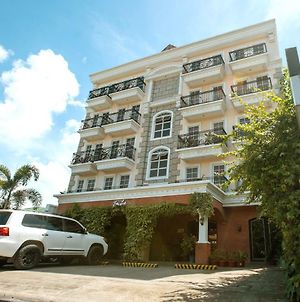 Hotel Vicente Davao City Exterior photo