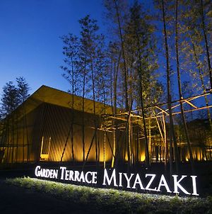 Garden Terrace Miyazaki Hotel & Resort Exterior photo
