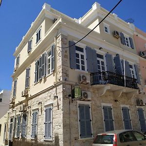 Fiera Guesthouse Syros Island Exterior photo