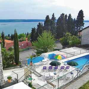 Stunning Apartment In Portoroz With 1 Bedrooms, Wifi And Outdoor Swimming Pool Exterior photo