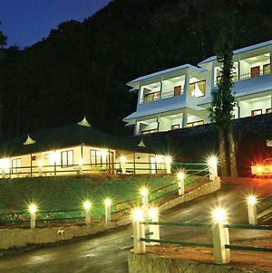 Seven Springs Plantation Resort Munnar Exterior photo