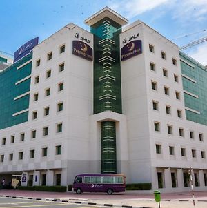 Premier Inn Dubai Silicon Oasis Exterior photo