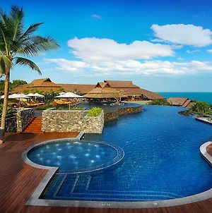 Nora Buri Resort And Spa Παραλία Σαγουένγκ Exterior photo