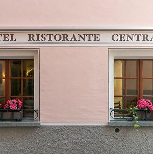 Hotel Centrale, Typically Swiss Poschiavo Exterior photo