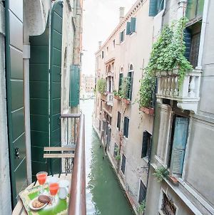 San Marco Romantic Dream Διαμέρισμα Βενετία Exterior photo