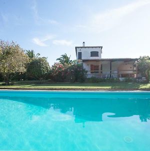 Villa Paolina, Private Pool, Large Shady Patio, Bbq Calasetta Exterior photo