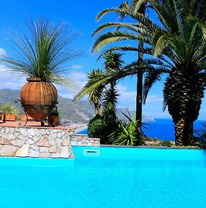 Villa Lou Taormina Exclusive Use Of Pool Ταορμίνα Exterior photo