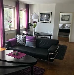 Apartmenthaus Zentrum Komfort Apartments Mit Minikuchen Verschiedener Grossen Κάσελ Exterior photo