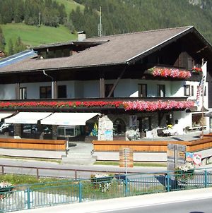 Sporthaus Troger Ξενοδοχείο Sankt Jakob in Defereggen Exterior photo